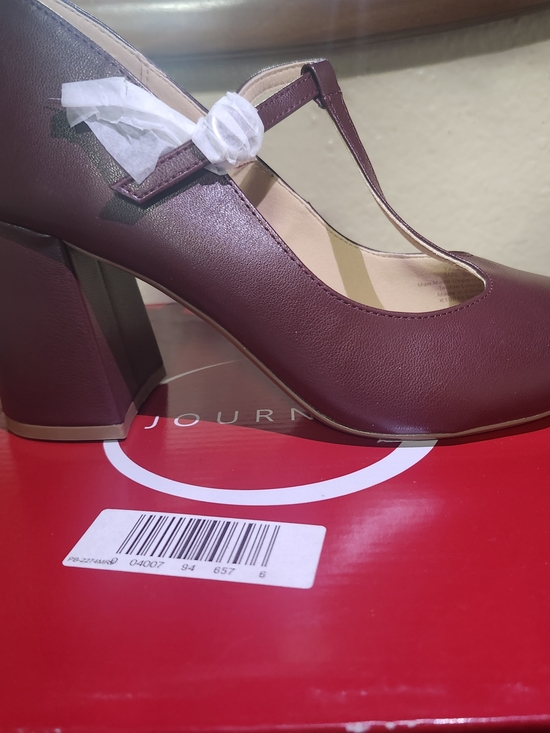 Journee Collection Shoes - Classic Mary Jane Block Heel Pumps - Burgundy T Strap